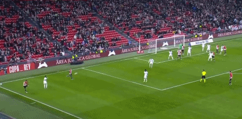 乌甲联赛阿根廷门将超远距离破门，皮球飞行全场后弹地入网