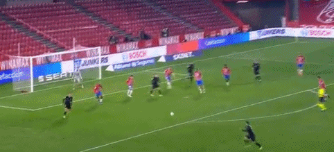 马丁内斯：C罗的价值绝不仅限于辉煌的过去，更立足于当下